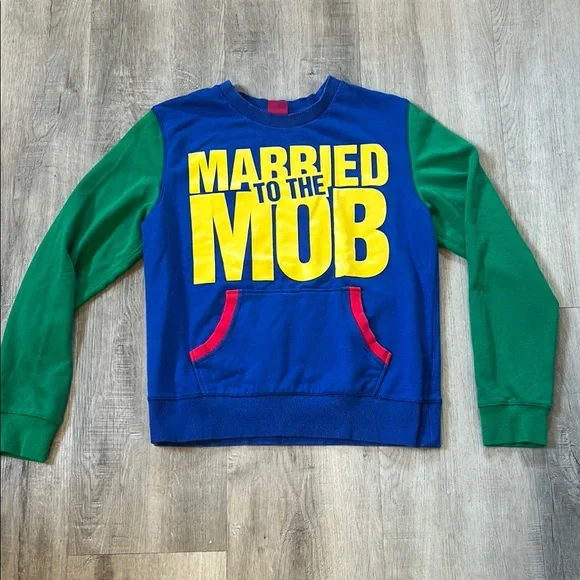 Married to the Mob Crewneck Sz Large - Picture 1 of 5